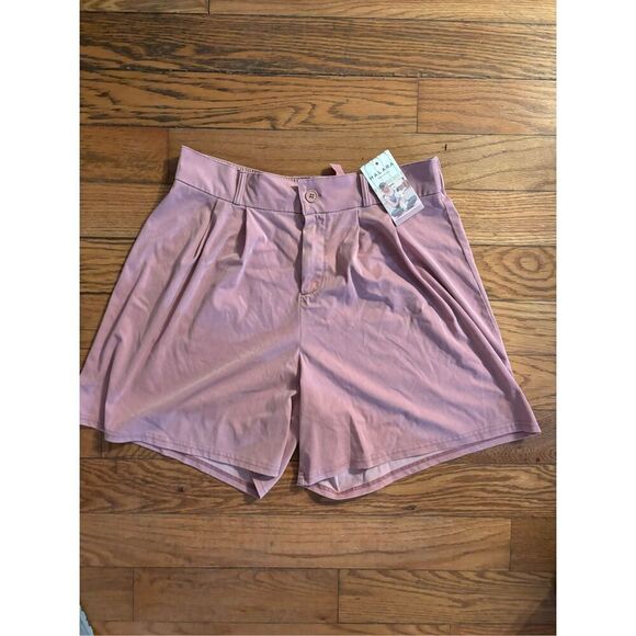 Halara High Waisted Shorts - Picture 1 of 4